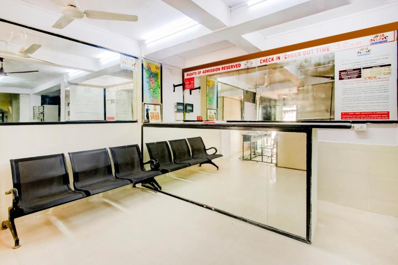Spot On 77526 Goa Star Raia Exterior photo